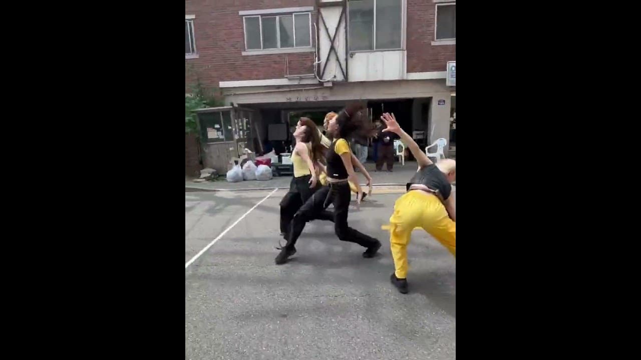 BLACKPINK JUMP Behind The Scenes