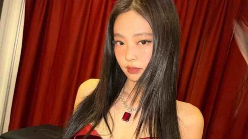 JENNIE 8