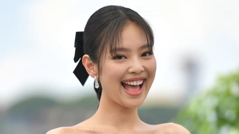 JENNIE 9