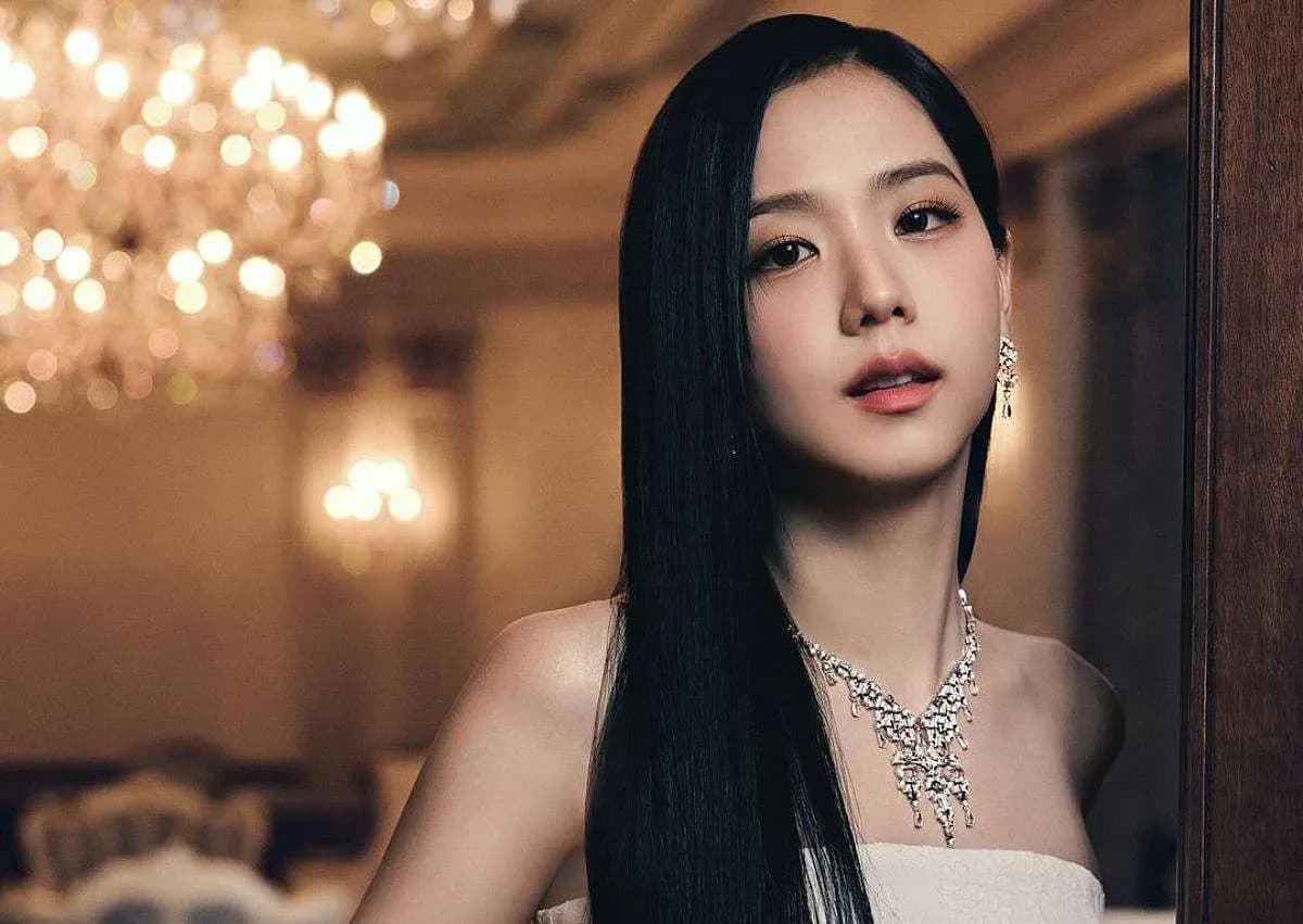 JISOO 11