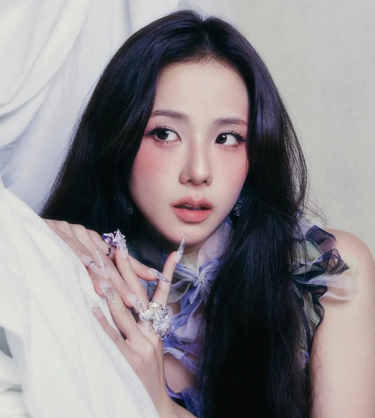 JISOO 7